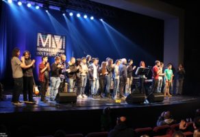 MODERN MUSIC INSTRUCTORS