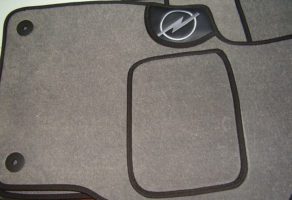 AUTO PRESVLAKE VAJS & CO – Beograd