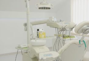 Specijalistička ordinacija za dentalnu medicinu Niš Dr Maja Radović