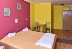 MILKAZA Hostel i Restoran