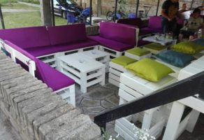 Tapetar na metar Novi Sad-Tapaciranje novog, starog i stilskog nameštaja