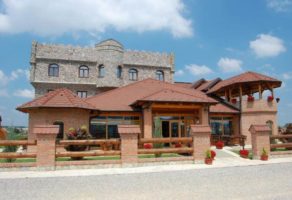 Hotel sa bazenom-DVORAC IVANOVIĆ Koceljevo