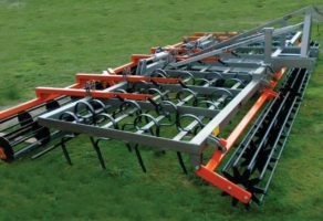 IQ Patent-Projektovanje i izrada poljoprivrednih mašina Subotica