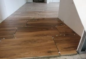 Postavljanje keramičkih pločica NOVA-Inđija