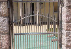 LUNA INOX DOO Ograde i kapije od inoksa Tutin