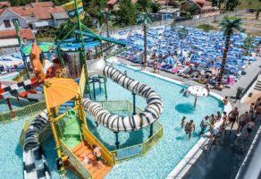 AQUA PARK HOLLYWOODLAND Beograd