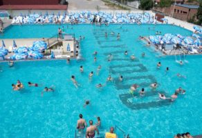 AQUA PARK HOLLYWOODLAND Beograd