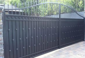 Metalne kapije i ograde Subotica KULE 67 DOO