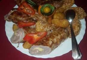 Restoran sa prenoćištem i sala za proslave Danko LUX