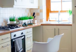 Izrada nameštaja i kuhinja po meri SIMONIKS DOO Subotica