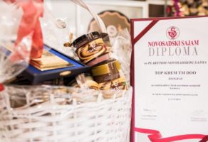 Čokoladni Top Kremovi TM KUĆA KREMOVA Beograd