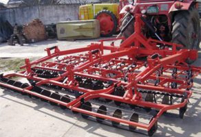 Proizvodnja poljoprivrednih mašina 015 S METAL SISTEM Drenovac