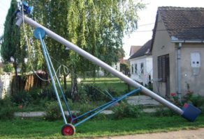 Proizvodnja poljoprivrednih mašina 015 S METAL SISTEM Drenovac