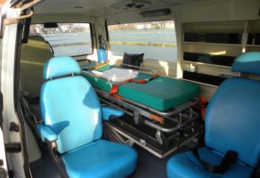 Sanitetski prevoz pacijenata SOS MEDIC Surčin