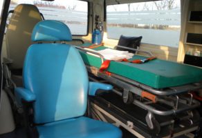 Sanitetski prevoz pacijenata SOS MEDIC Surčin