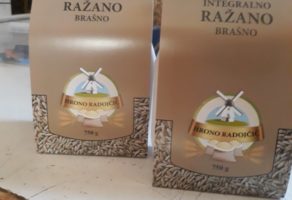 Brašno od spelte Hrono Radojčić Vojka