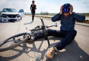 Osiguranje vozila i platni promet Agencija Lav 5+ Beograd